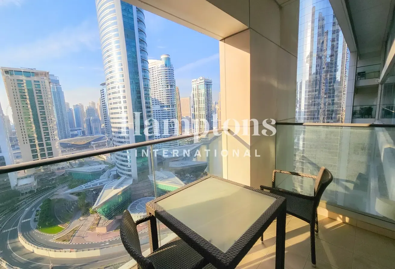 Lake View | High Floor | Vacant