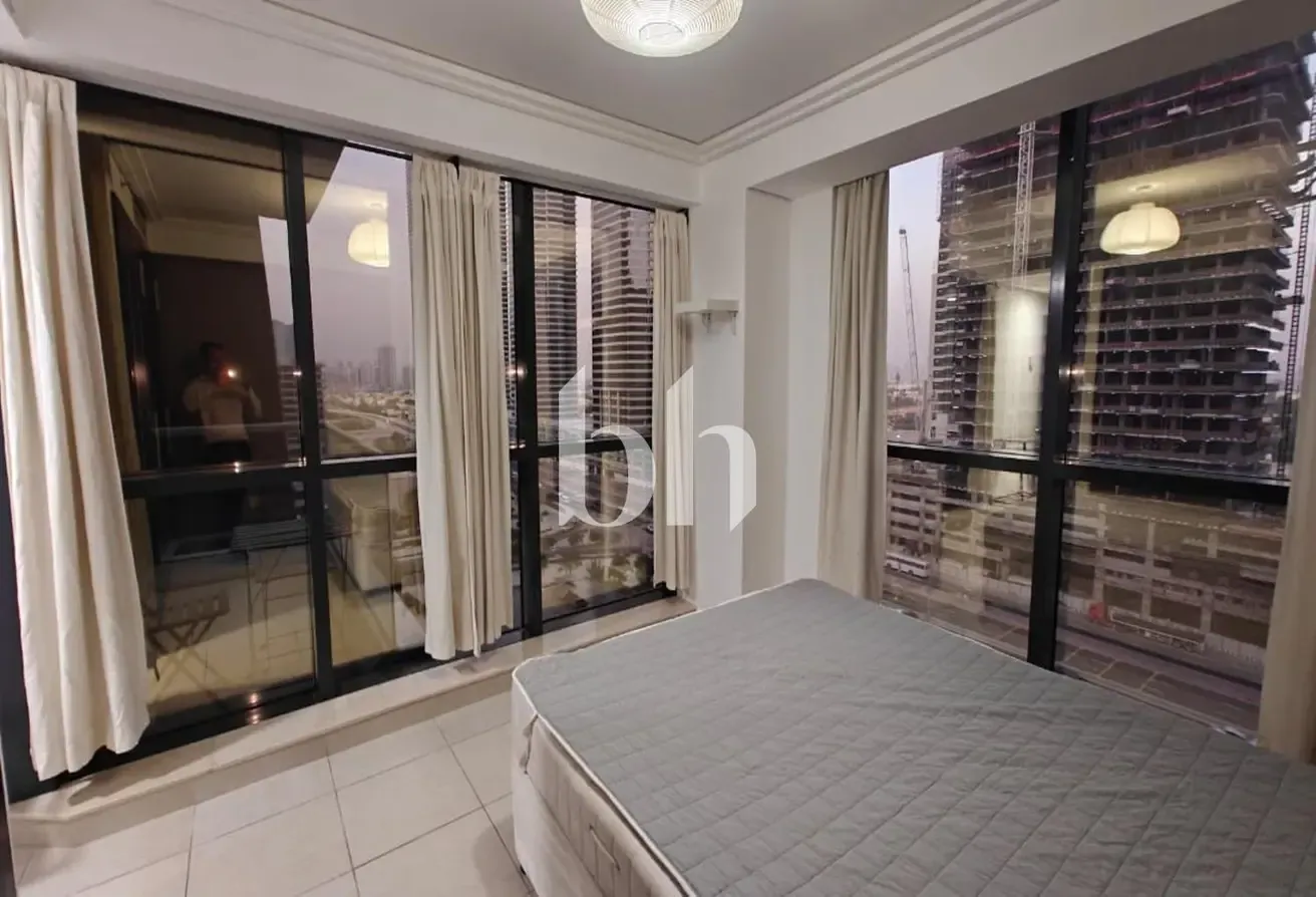 Balcony | Fully Furnished | Vacant | Open Plan