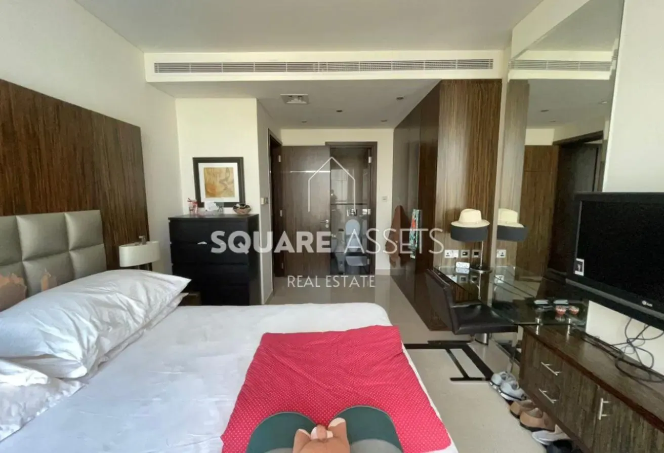 FullyFurnished 1BR | Lake View | Premium Amenities