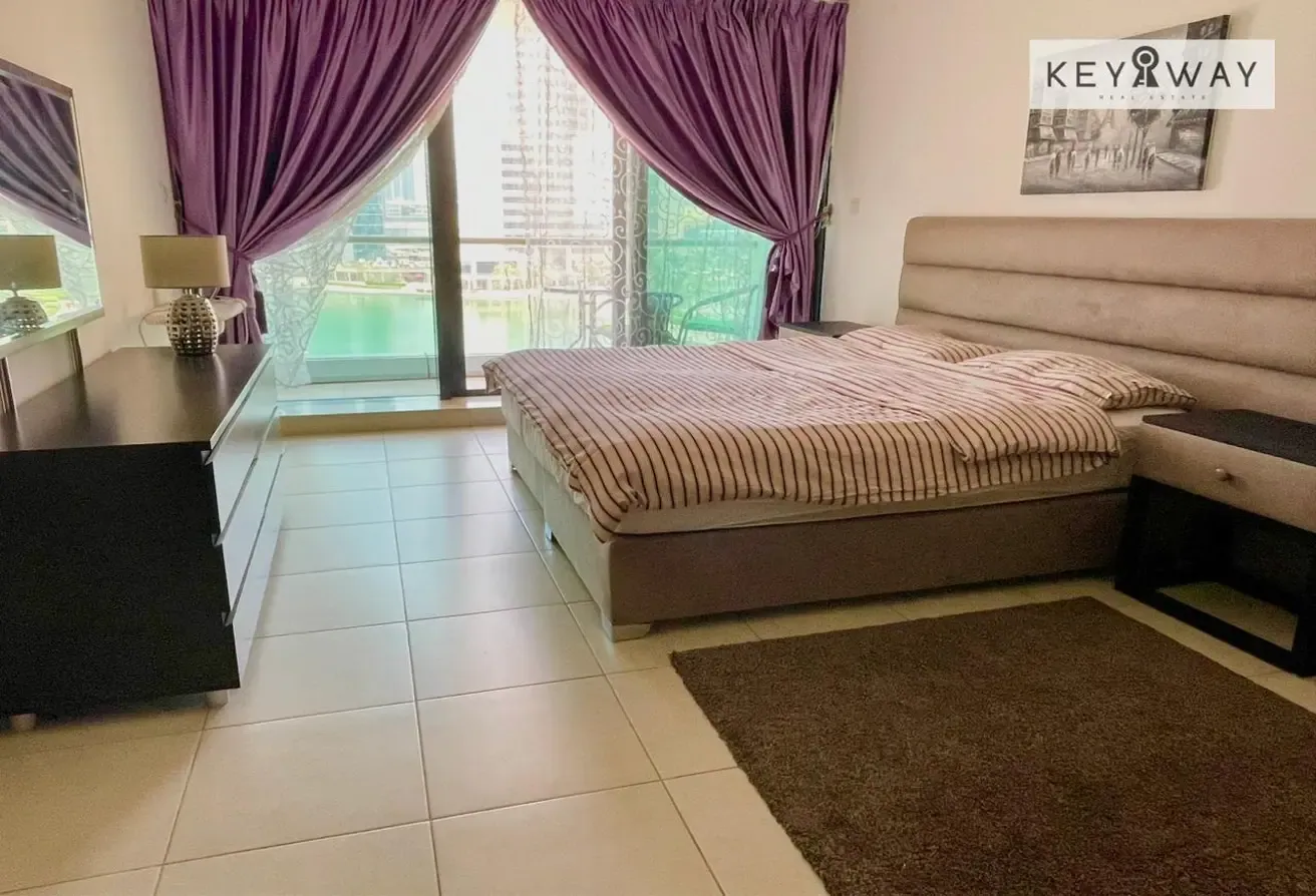 Exclusive | Modern Elegance | Balcony & Water View