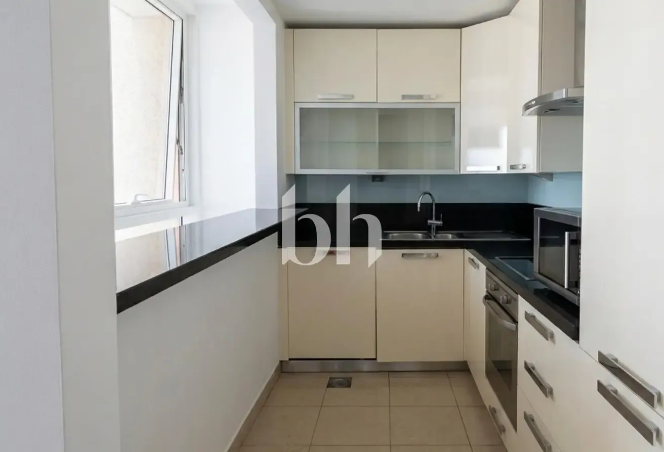 Furnished | Marina View | Mid Floor
