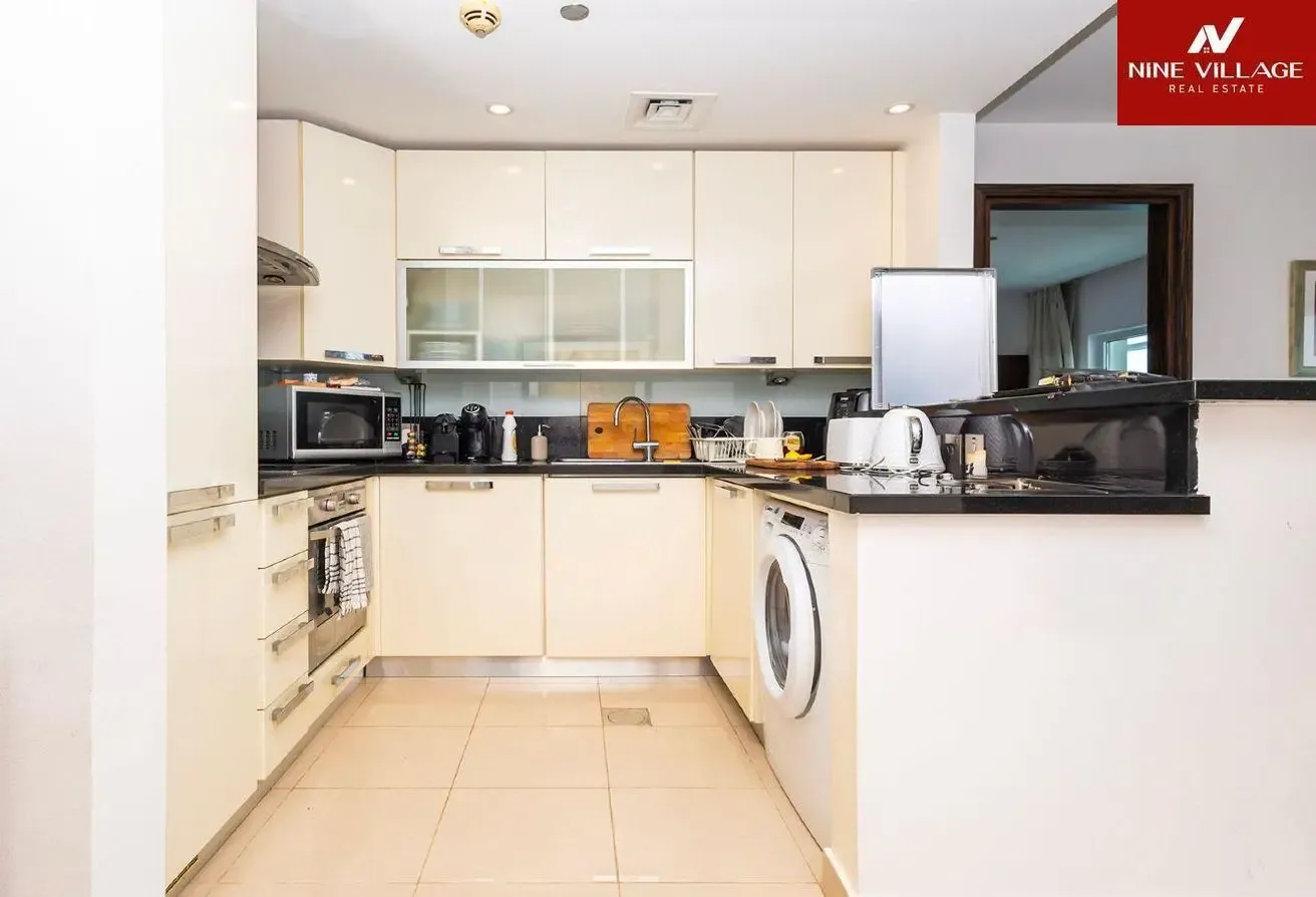 Furnished 1BR Apartment | Lake View - Balcony