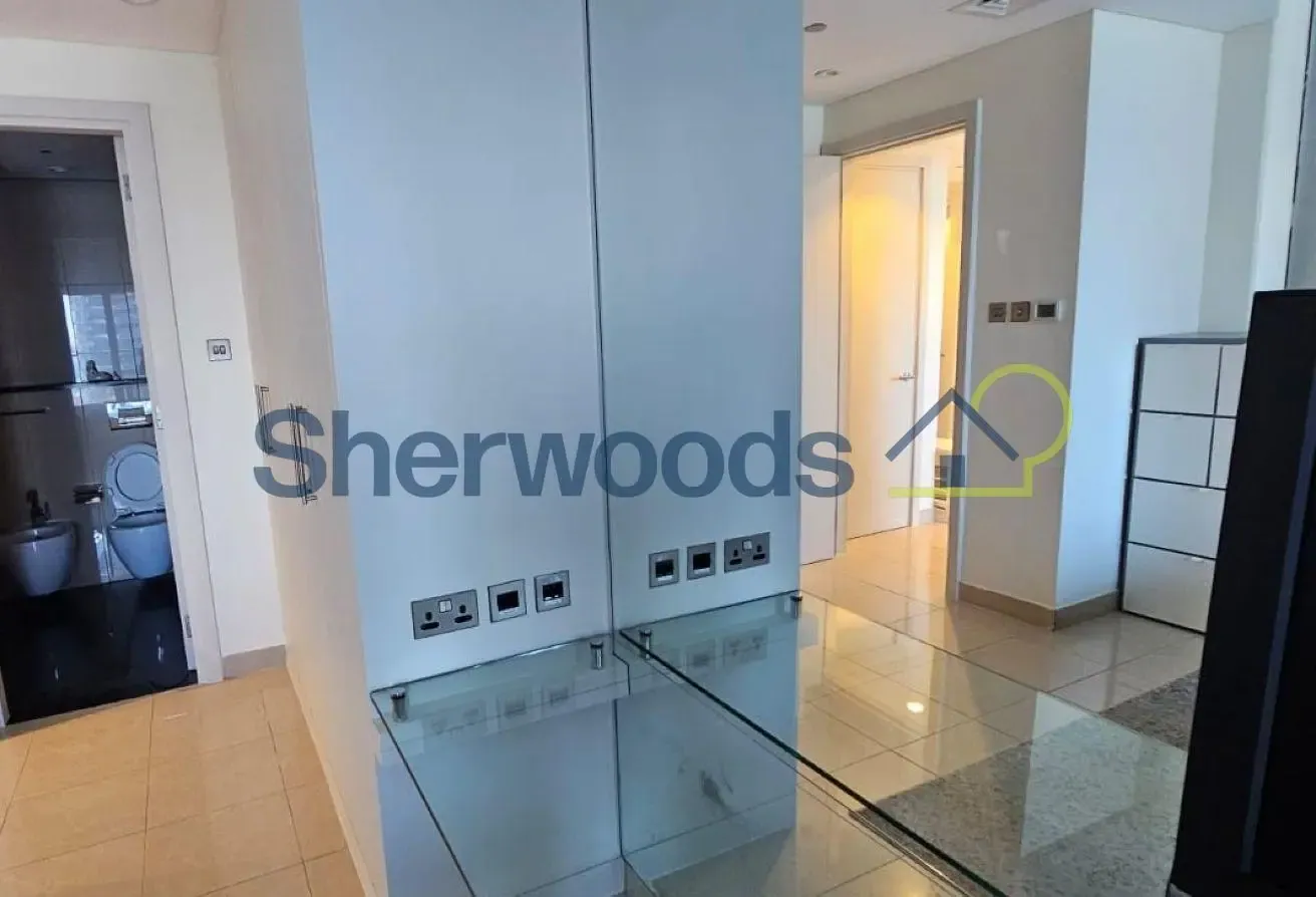 Furnished | Bright | Ready to Move