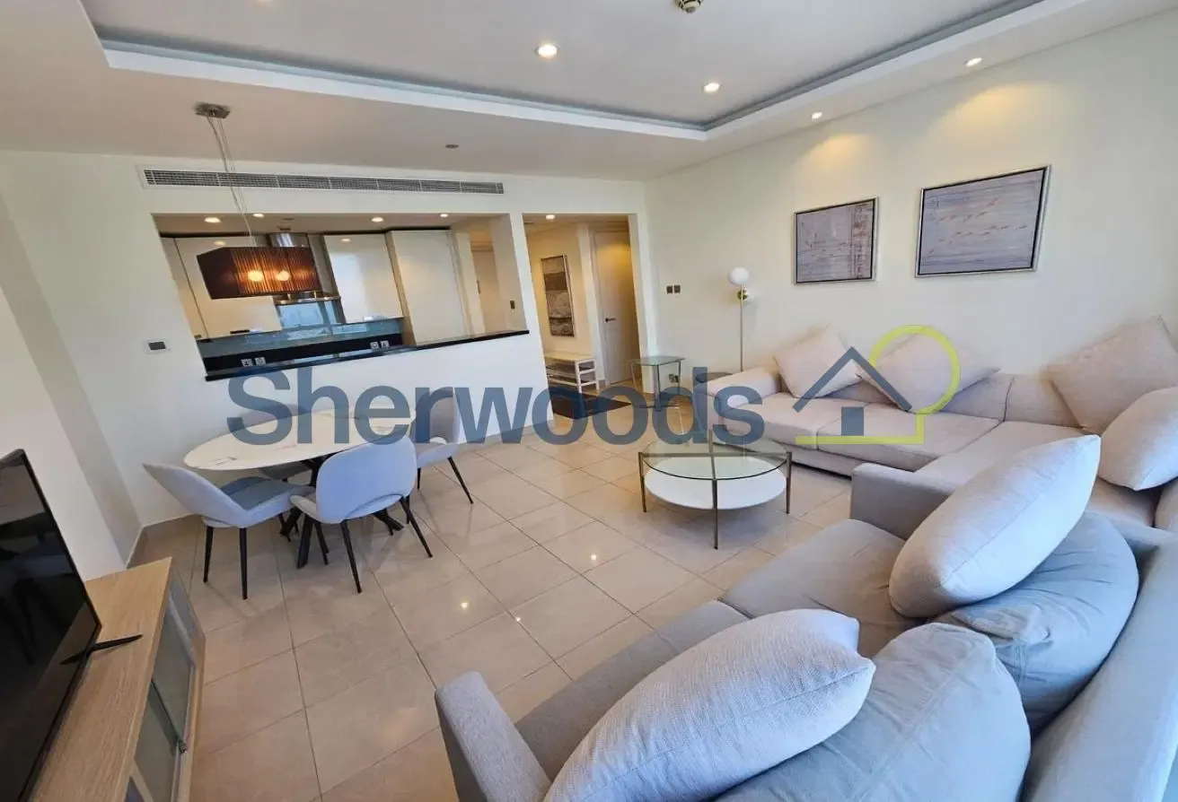 Beautifully furnished | Bright | Non-Negotiable
