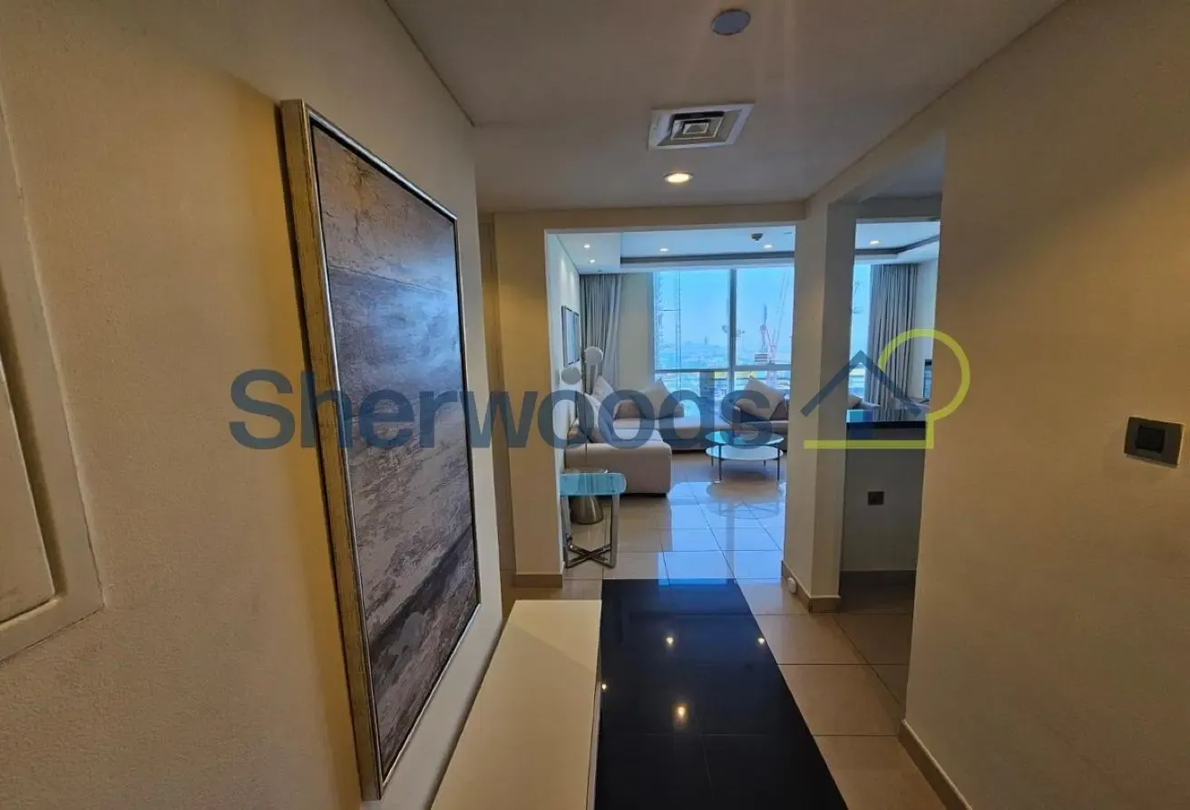 Beautifully furnished | Bright | Non-Negotiable