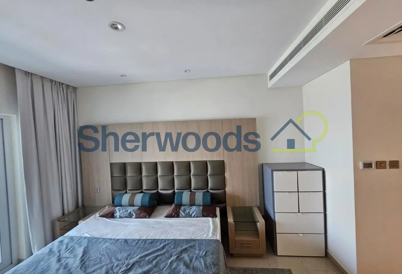 Beautifully furnished | Bright | Non-Negotiable