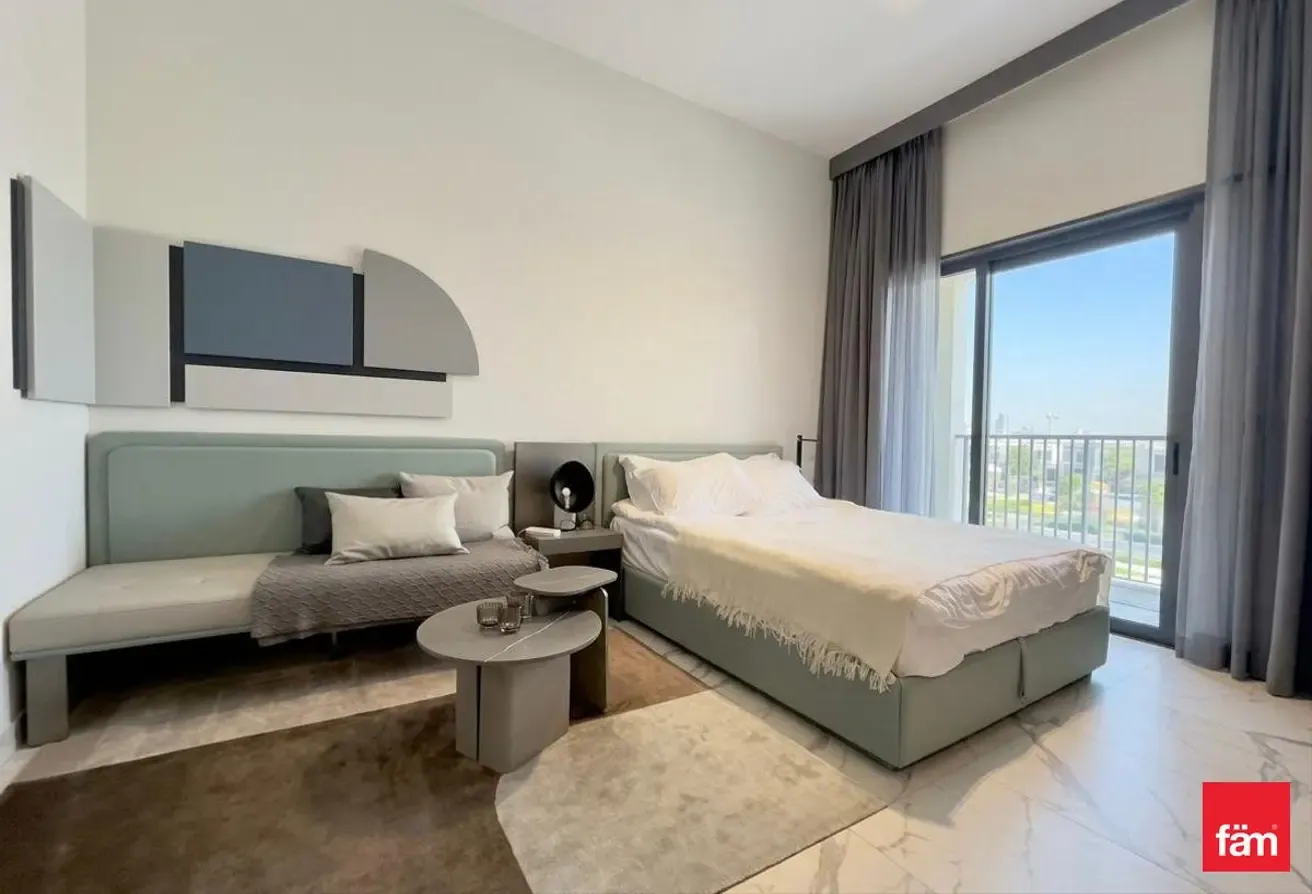 Vacant | Bright Interior | Fully Furnished