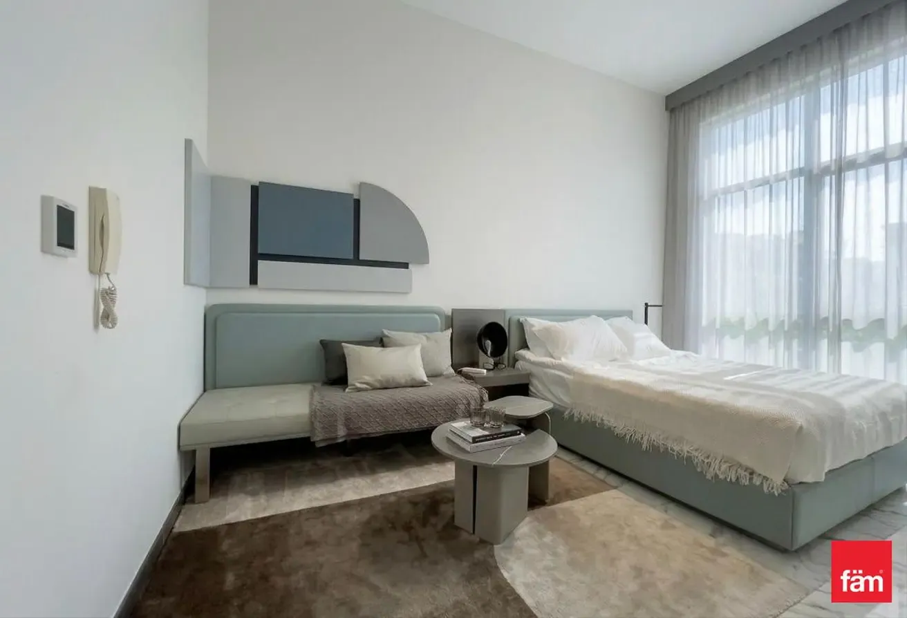Vacant | Bright Interior | Fully Furnished