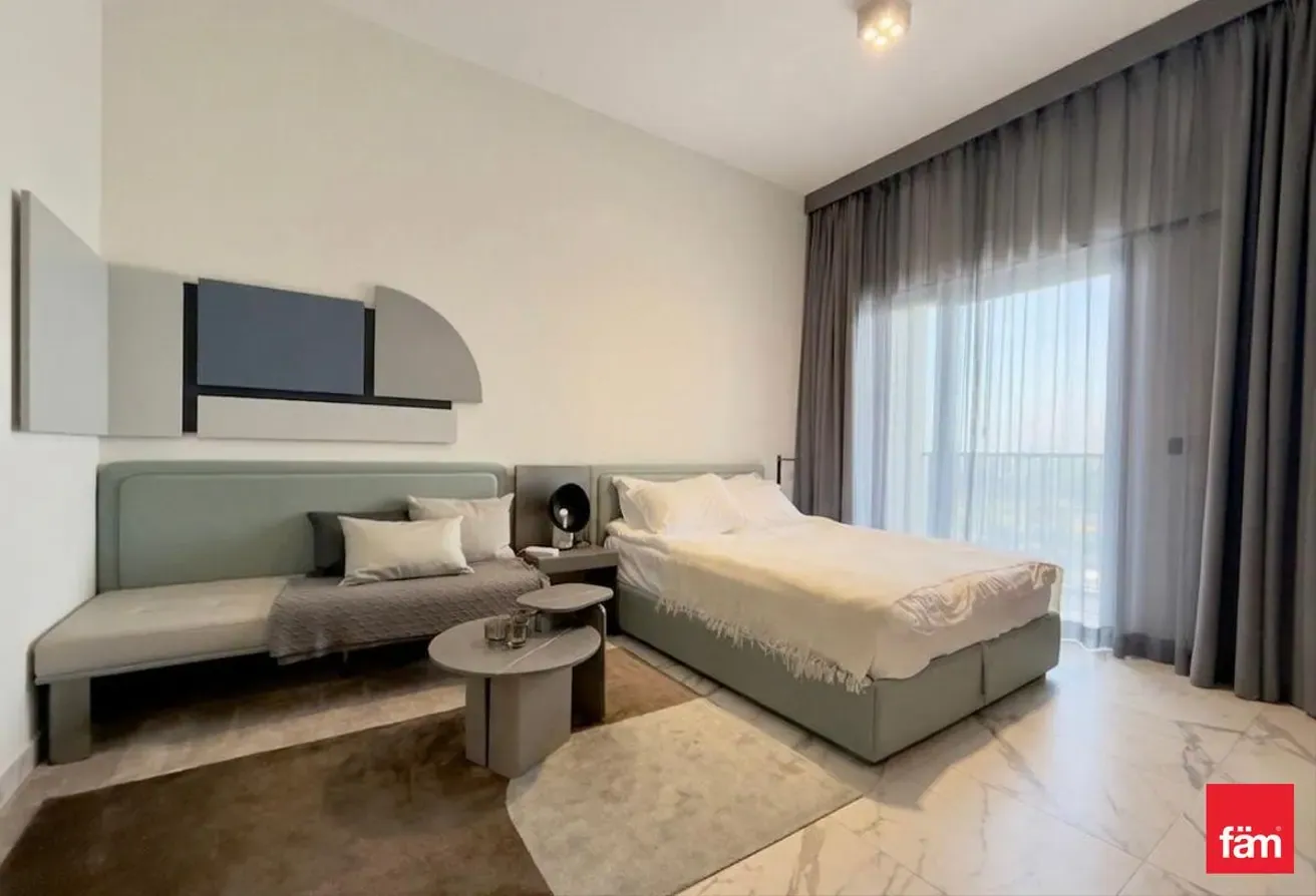 Vacant | Bright Interior | Fully Furnished