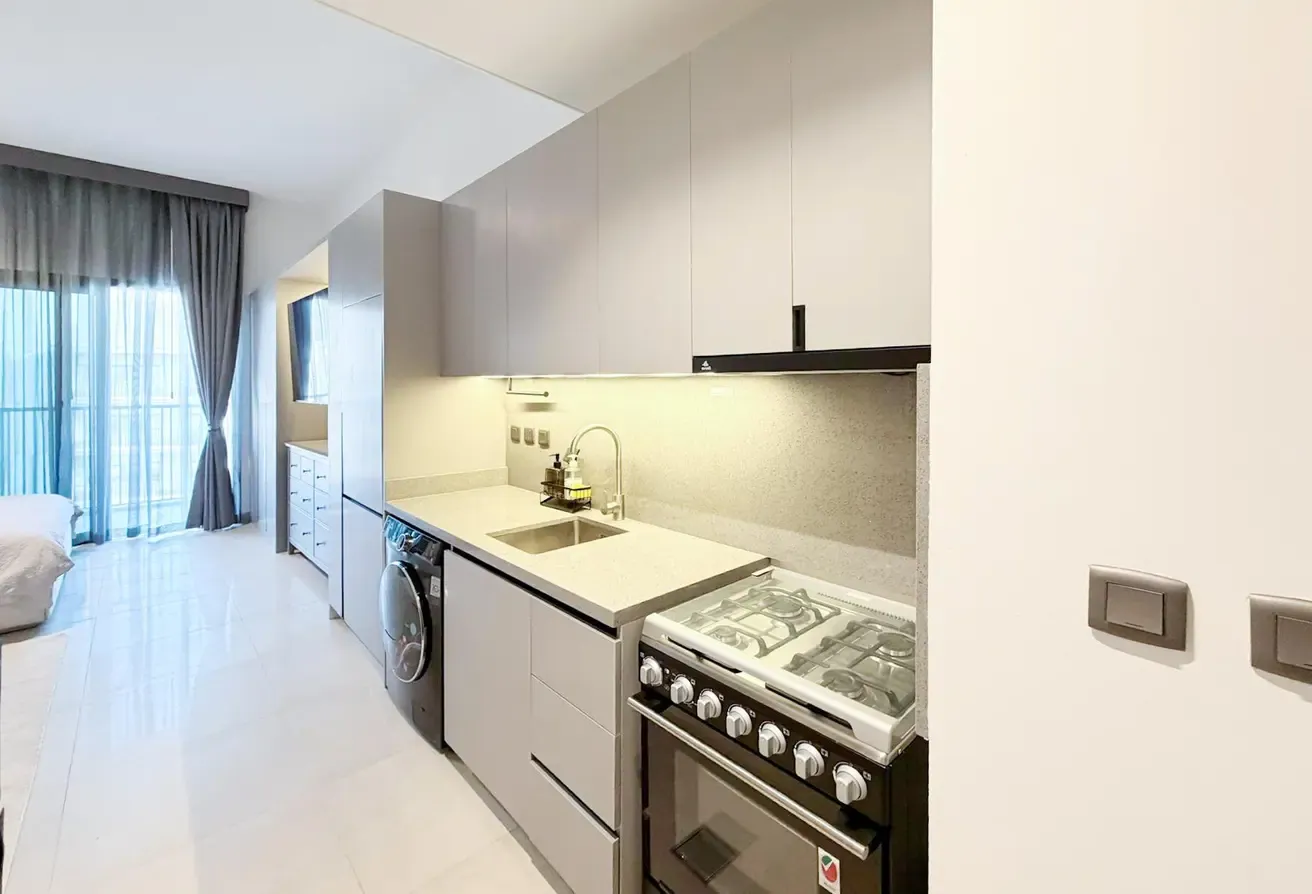 Ready To Move | Fully Furnished | High Floor