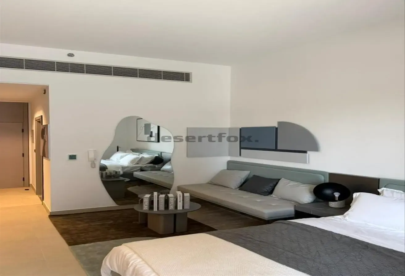 Move-In Ready|Elegant Furniture| Balcony