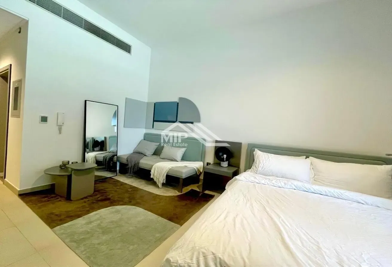 6 Cheques | Fully Furnished| Reay to move in