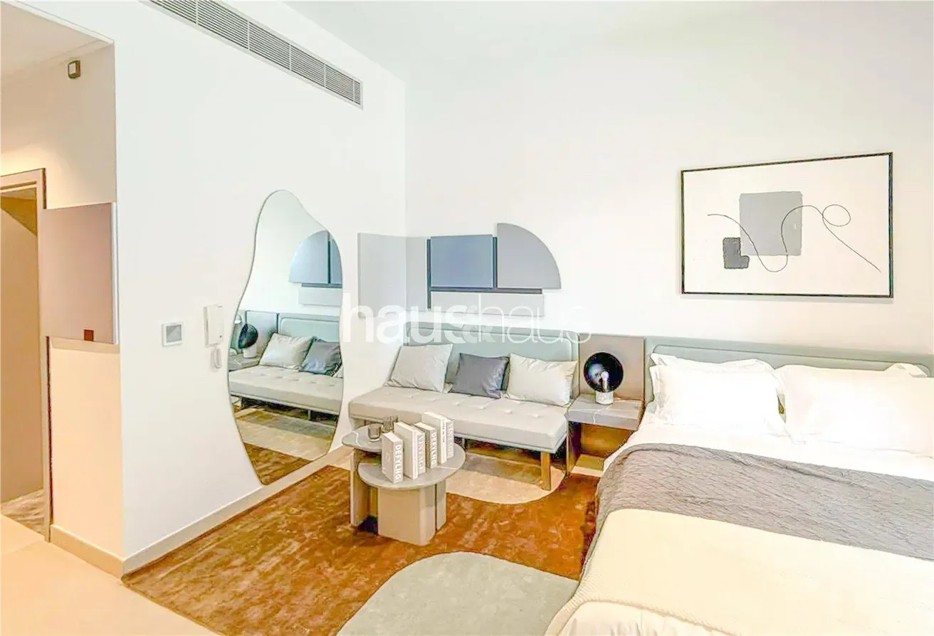 Fully Furnished / Chiller Free / Vacant