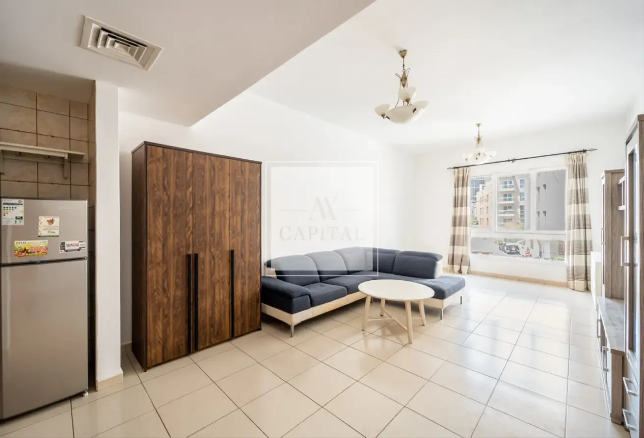 LARGE LAYOUT | VERY QUIET | LOW FLOOR