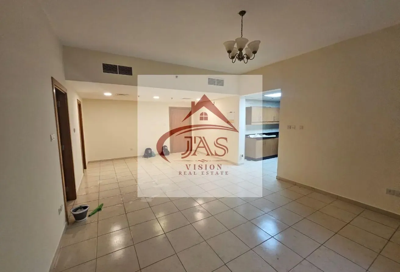 POOL VIEW | BALCONY | SPACIOUS LAYOUT | CLOSED KIT
