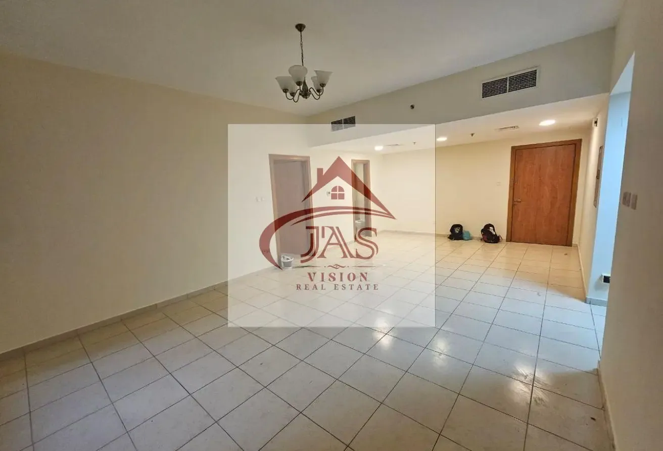 POOL VIEW | BALCONY | SPACIOUS LAYOUT | CLOSED KIT