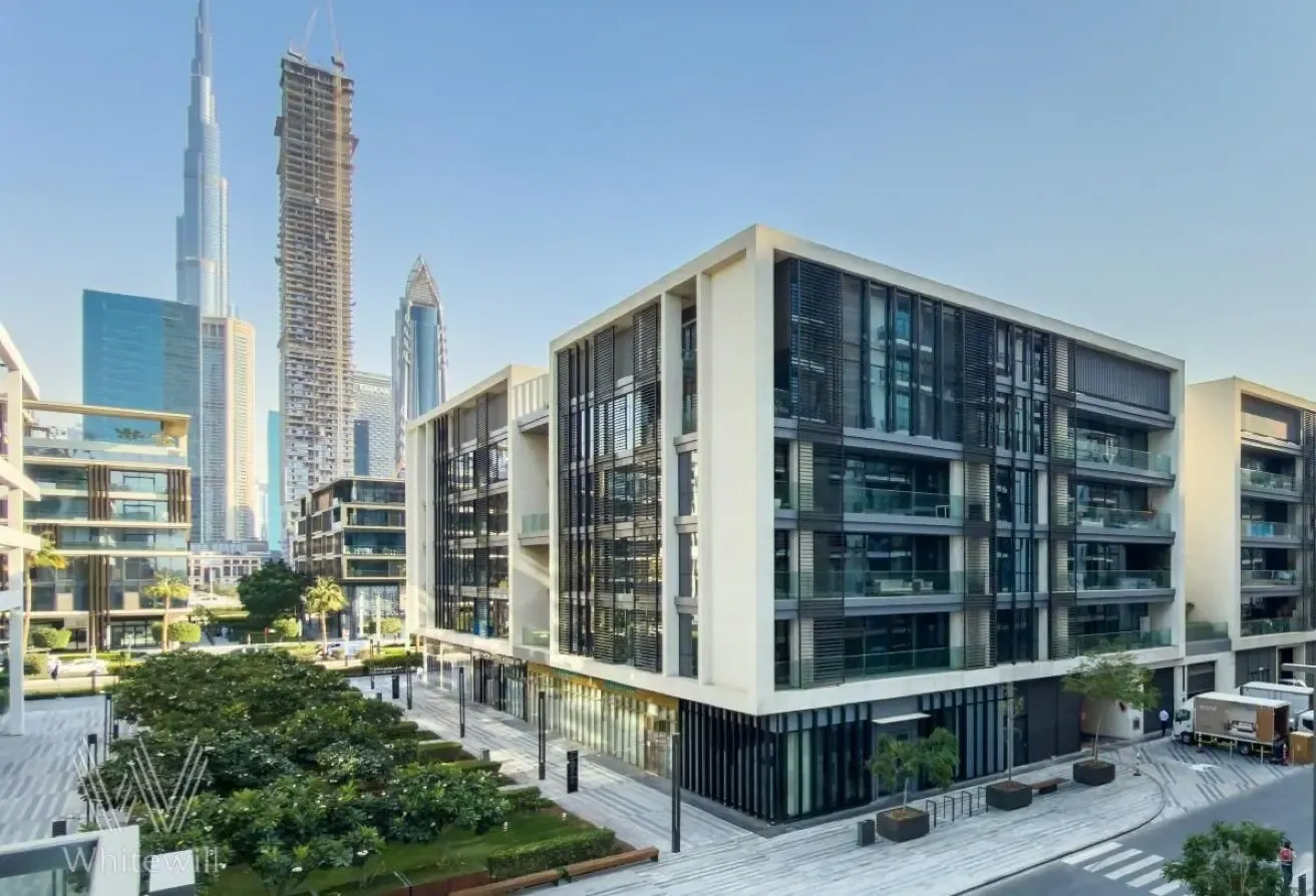 Burj Khalifa and Park View |Fully Furnished|Vacant