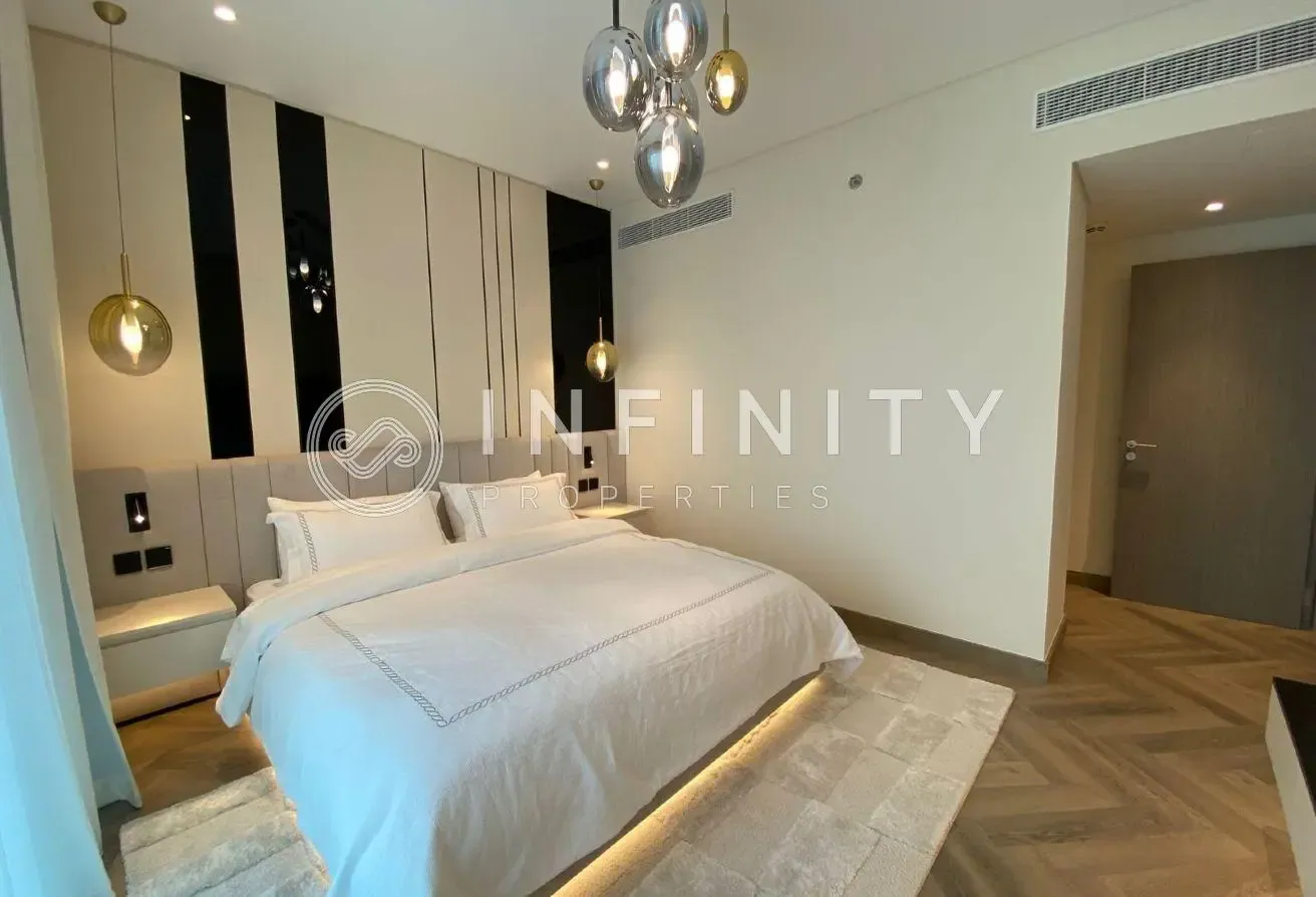 Park & Pool Views | Bespoke Upgraded Interiors