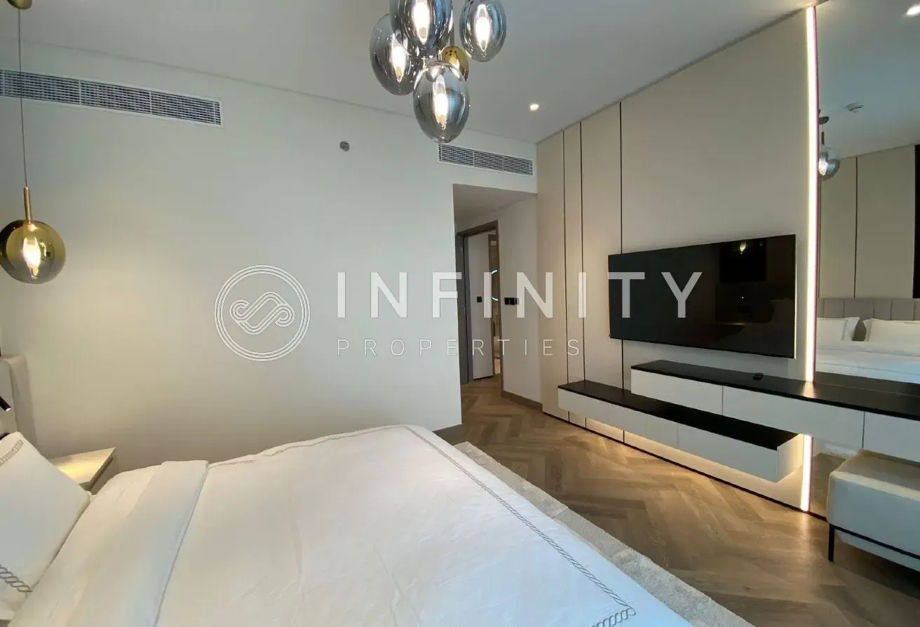 Park & Pool Views | Bespoke Upgraded Interiors
