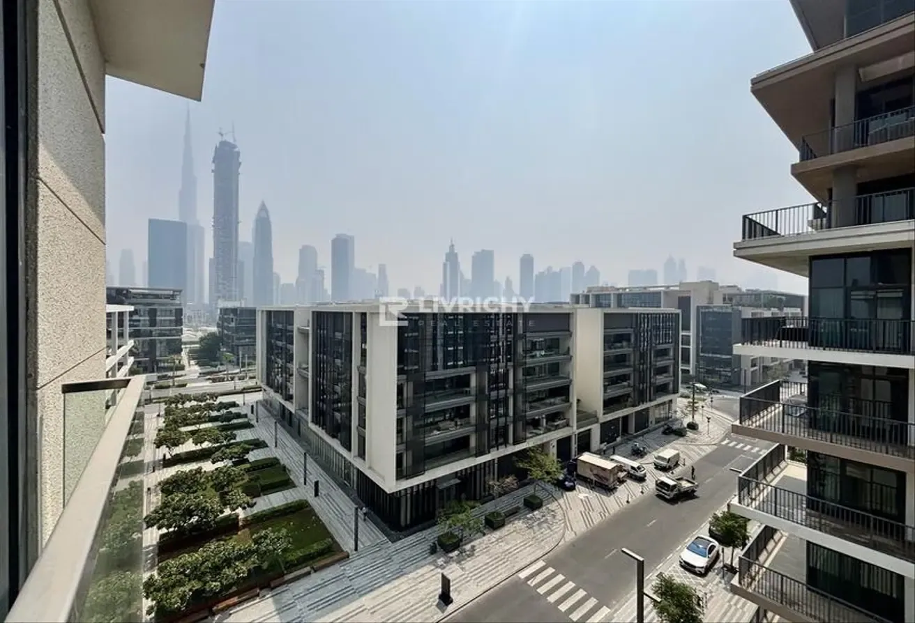 FULLY FURNISHED | PARK VIEW | CORNER UNIT
