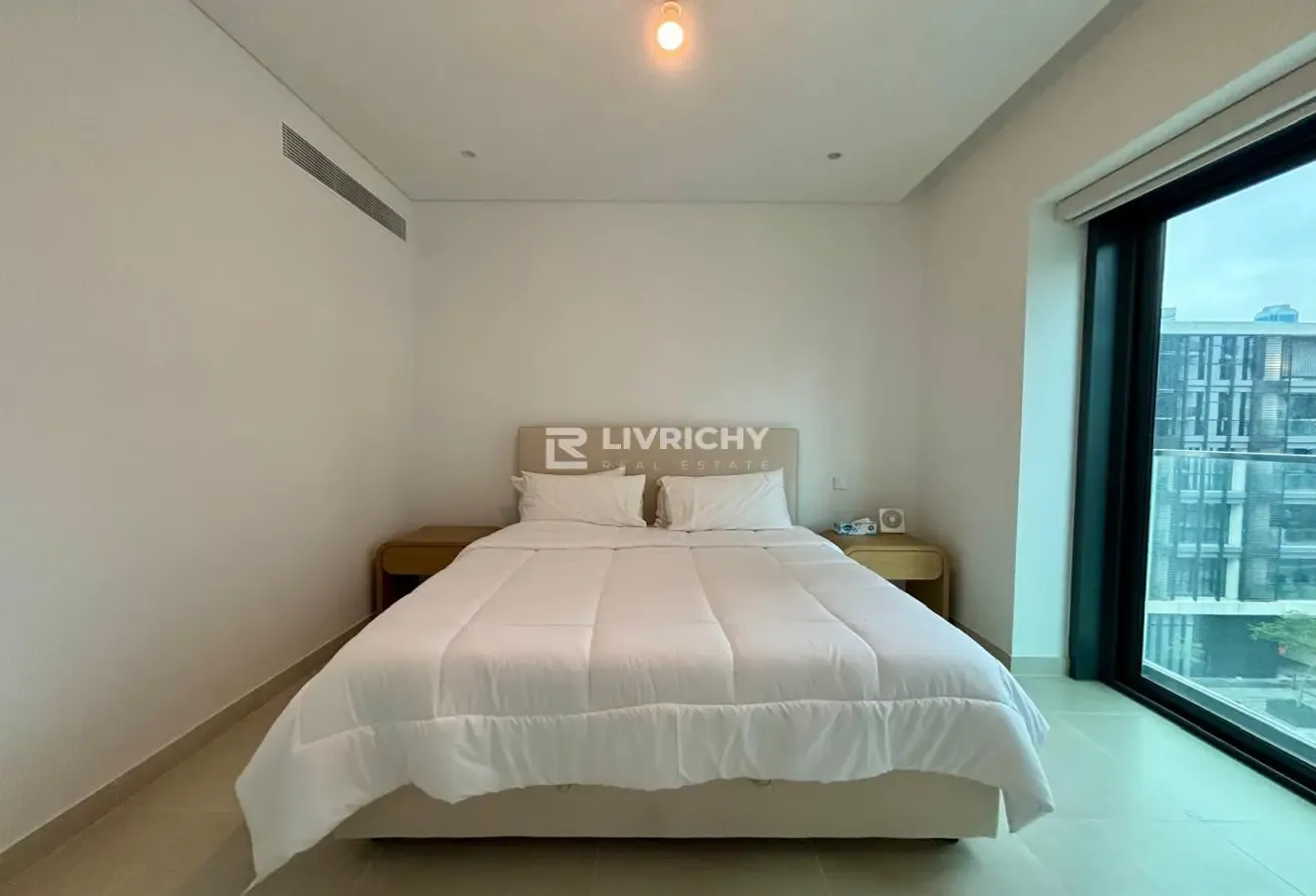 FULLY FURNISHED | PARK VIEW | CORNER UNIT