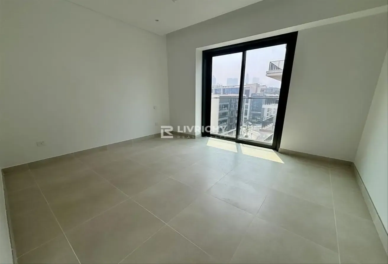 FULLY FURNISHED | PARK VIEW | CORNER UNIT