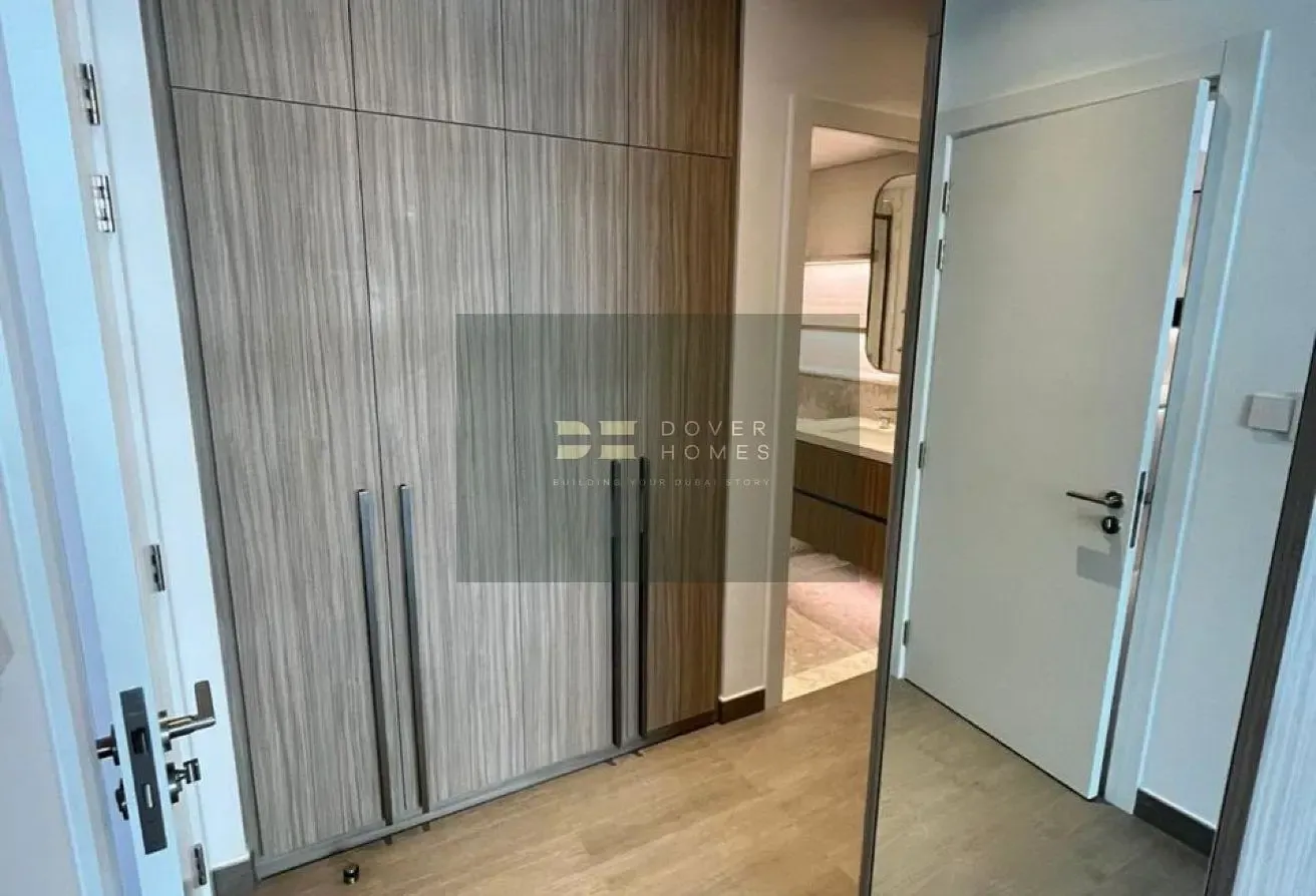 Bright & Spacious | Vacant | Premium Apartment