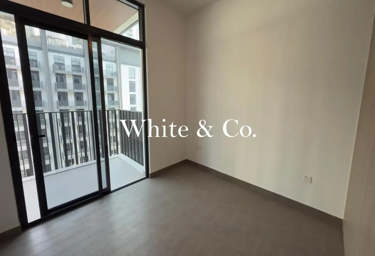 REAL LISTING | High Floor | Vacant AUG