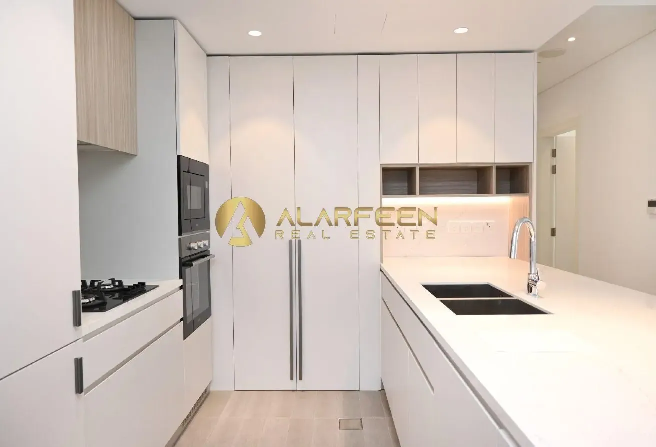 Fitted Kitchen | Premium Quality | Best Amenities