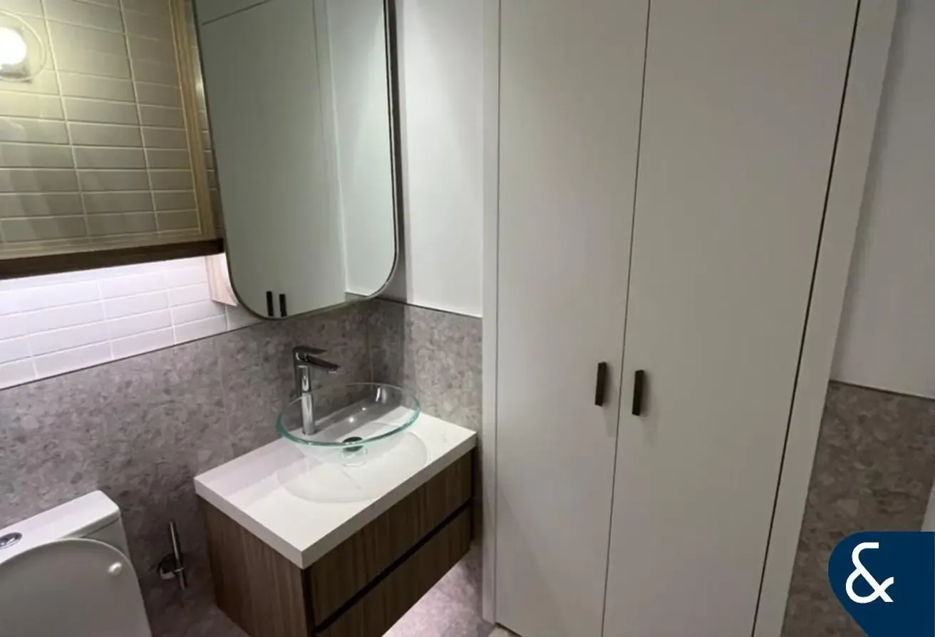 Spacious | One Bedroom | Unfurnished | 2 Bath