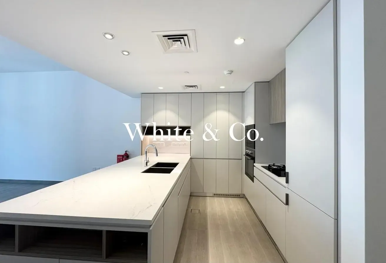 Pool View | Multi Options | Spacious 1 Bed