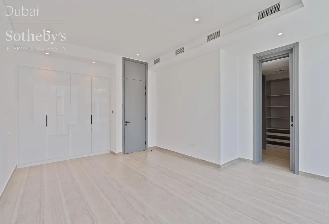 Remarkable Contemporary Villa in Al Barari