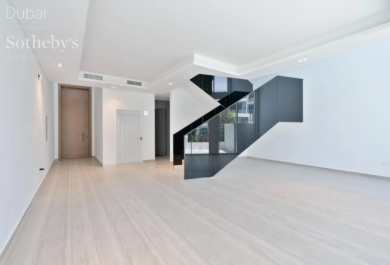 Remarkable Contemporary Villa in Al Barari