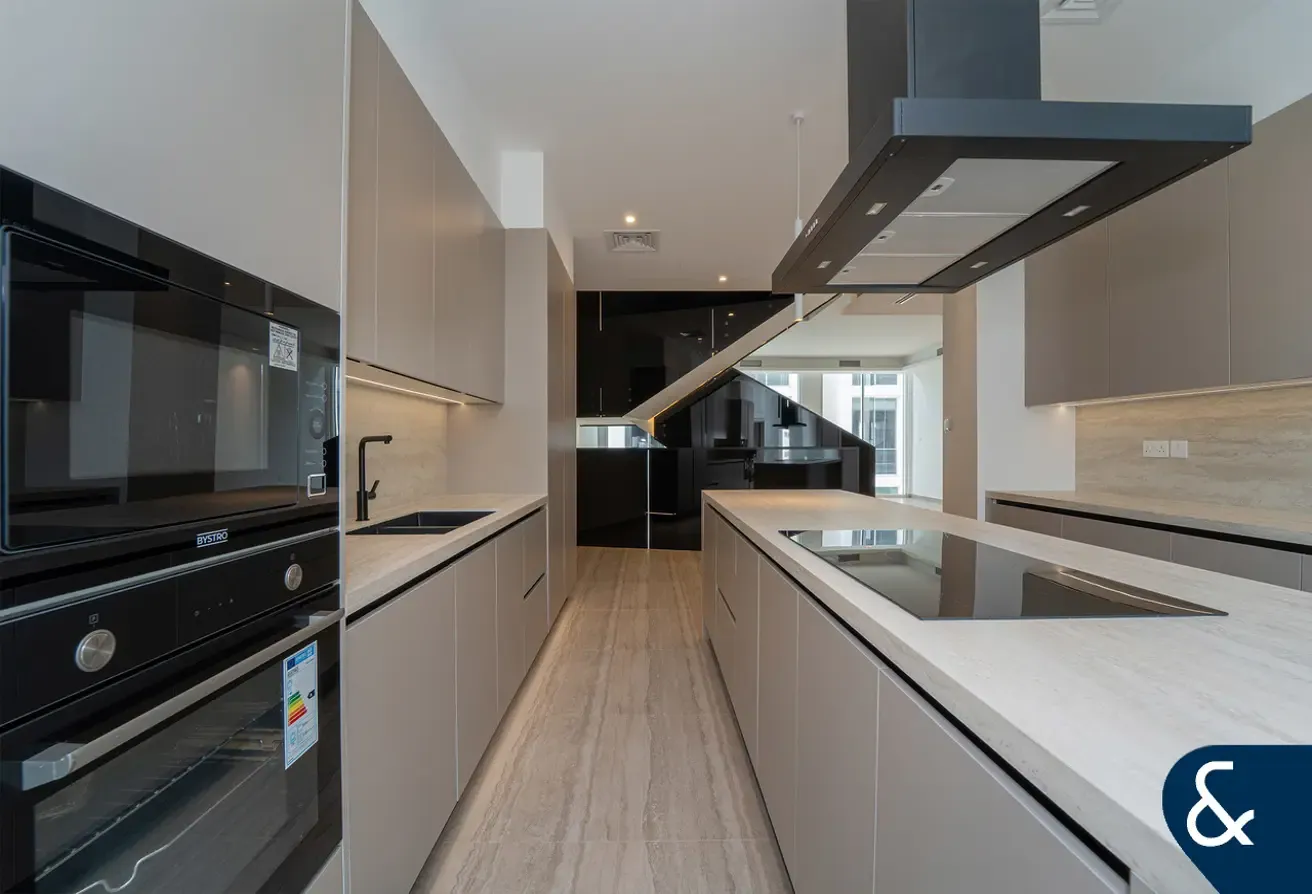 Brand New | 4,940 BUA | Lagoon Access