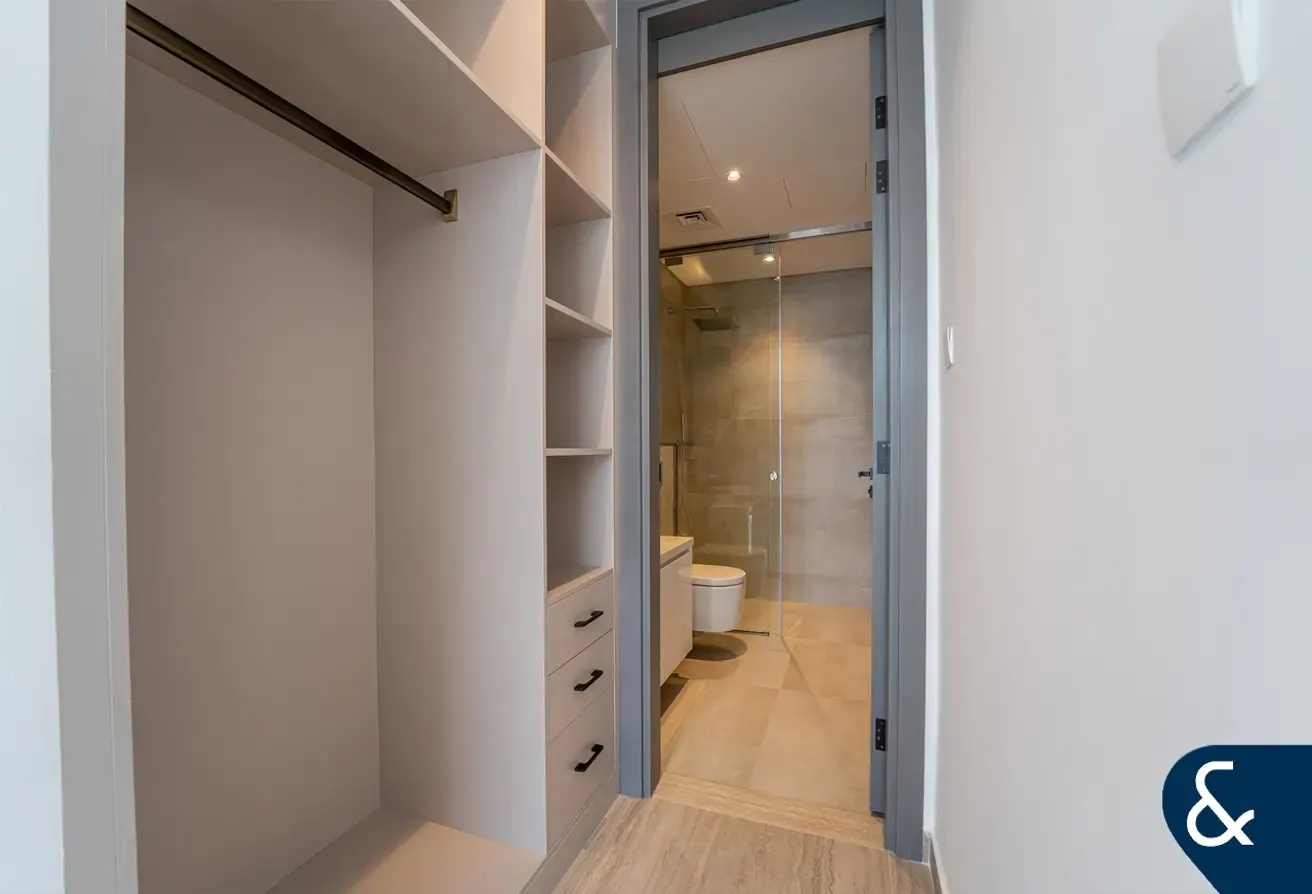 Close to the Bay | Brand New | 4 Bedrooms