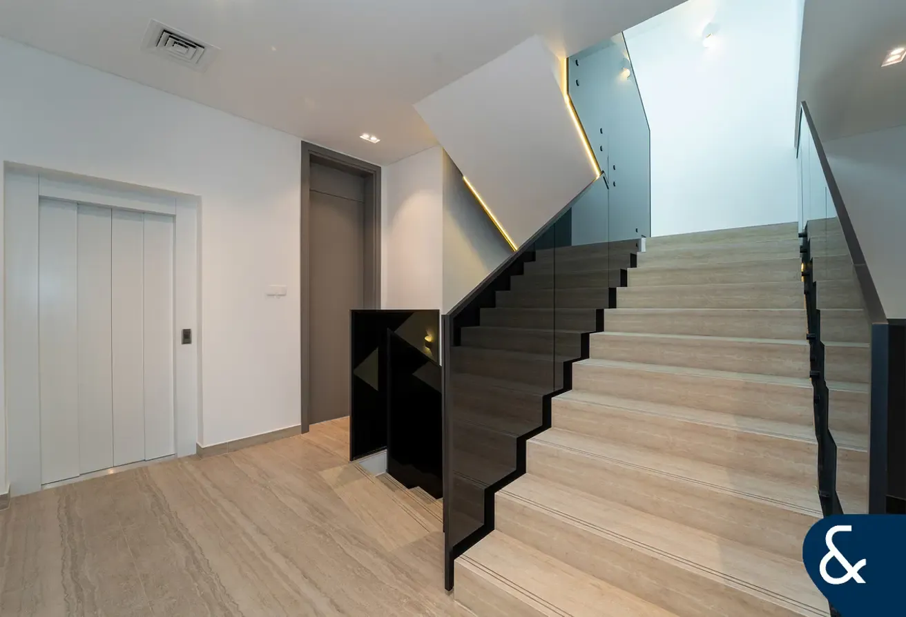Close to the Bay | Brand New | 4 Bedrooms