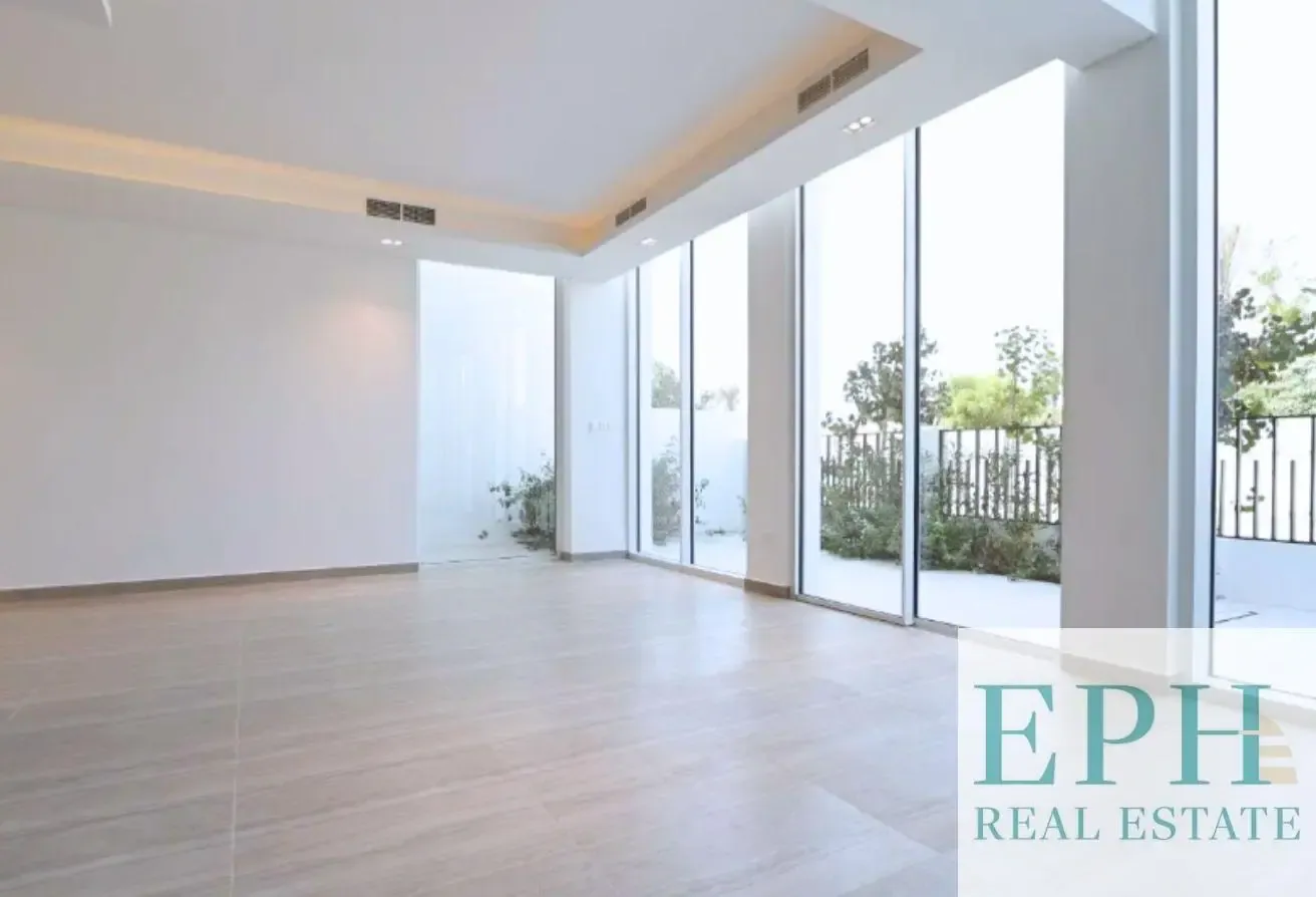 STUNNING LAGOON VIEW I READY TO MOVE I BRAND NEW