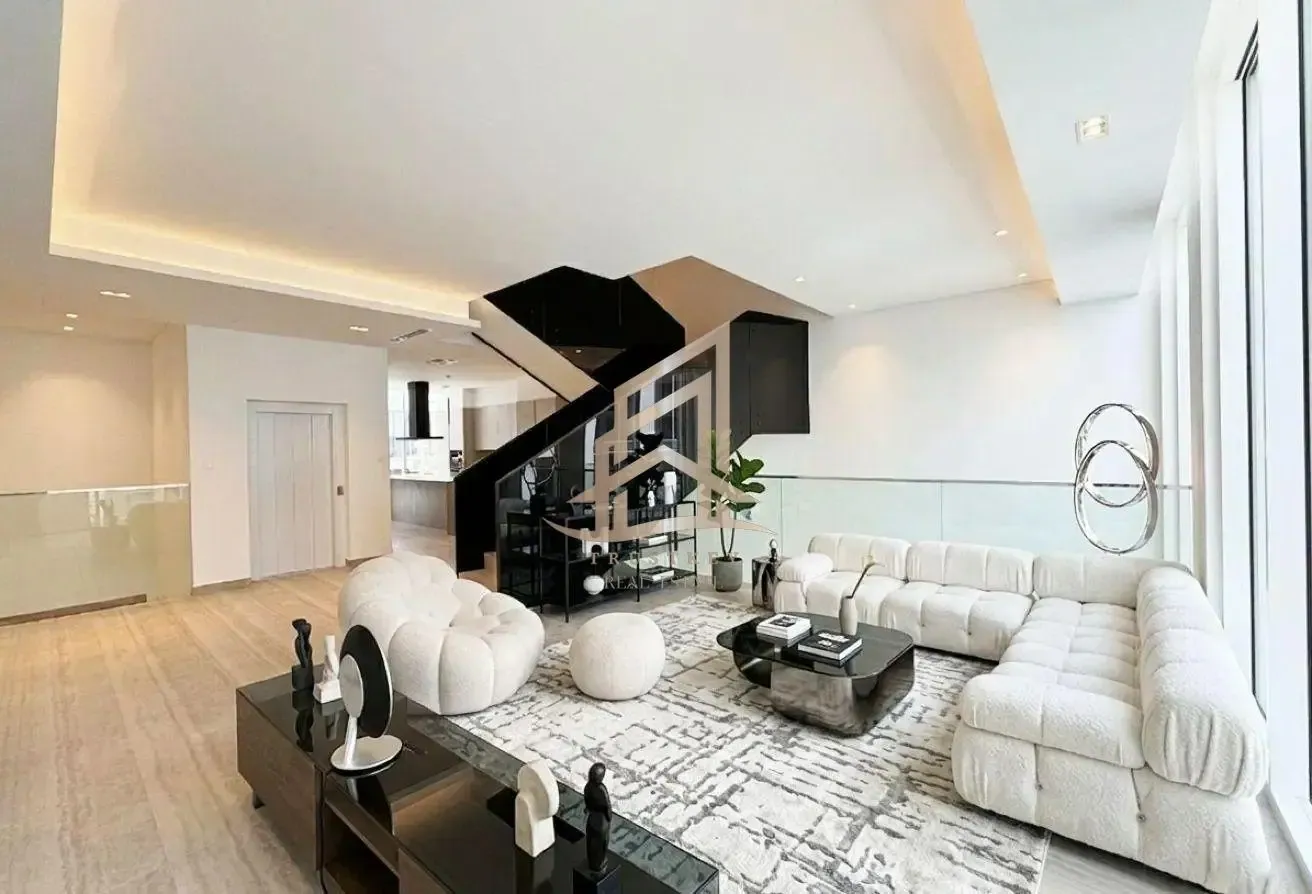 Luxury Villa | Contemporary Design | Ready to Move