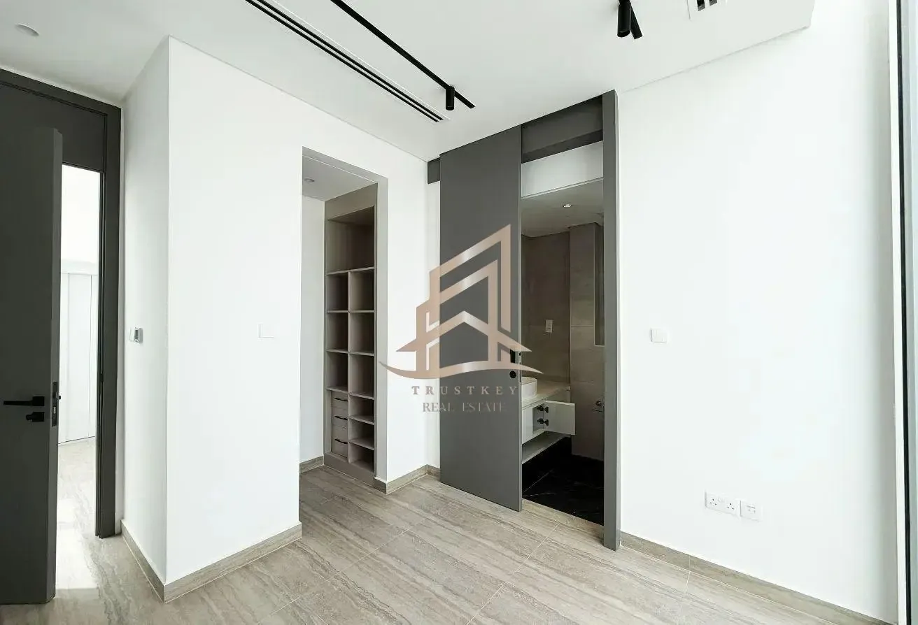 Luxury Villa | Contemporary Design | Ready to Move