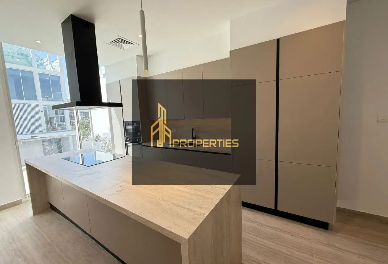 EXCLUSIVE | CORNER UNIT | TYPE D | VACANT