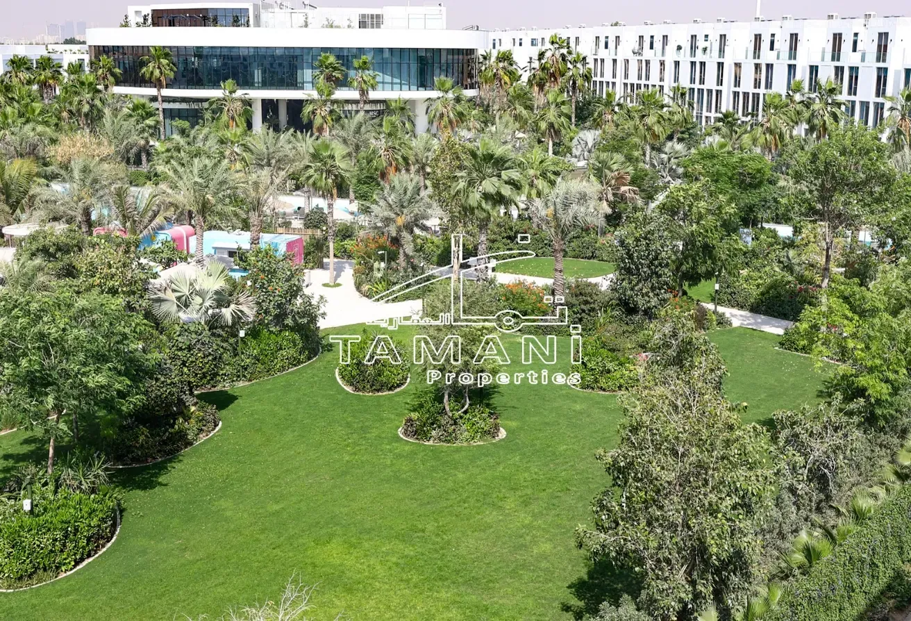 Single Row | Lagoon View | Green Community