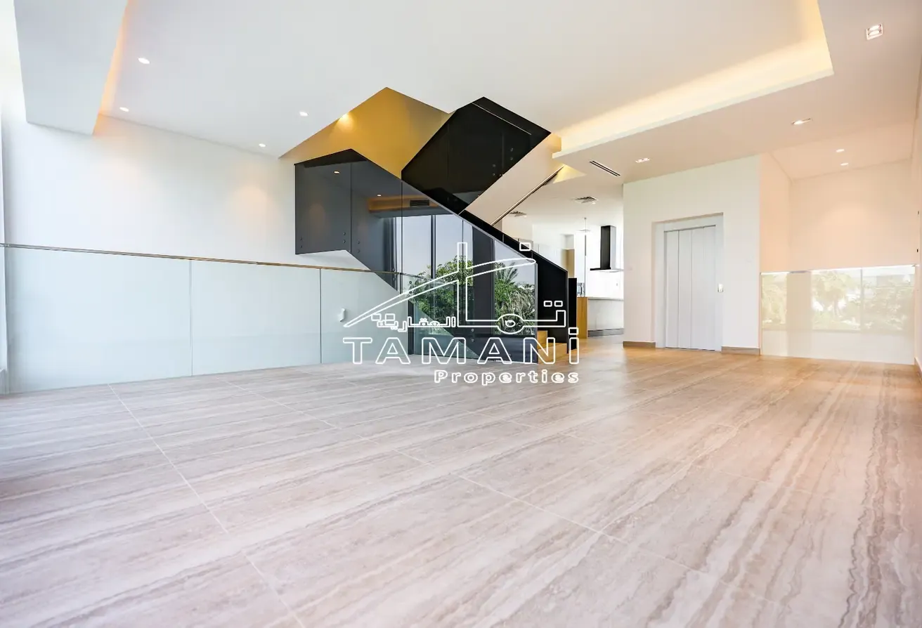 Single Row | Lagoon View | Green Community
