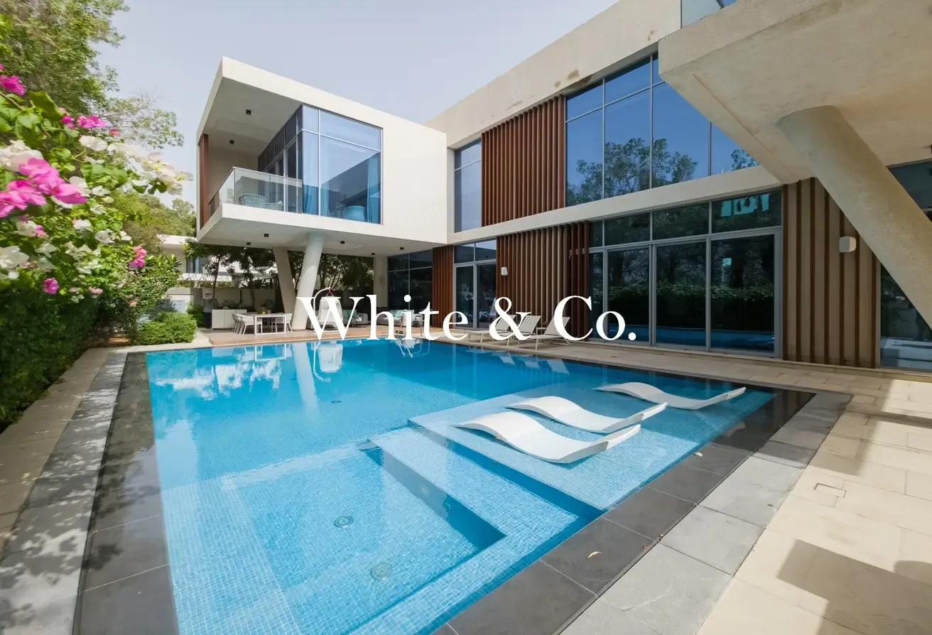 The Collection | Secluded Location | 4 bed
