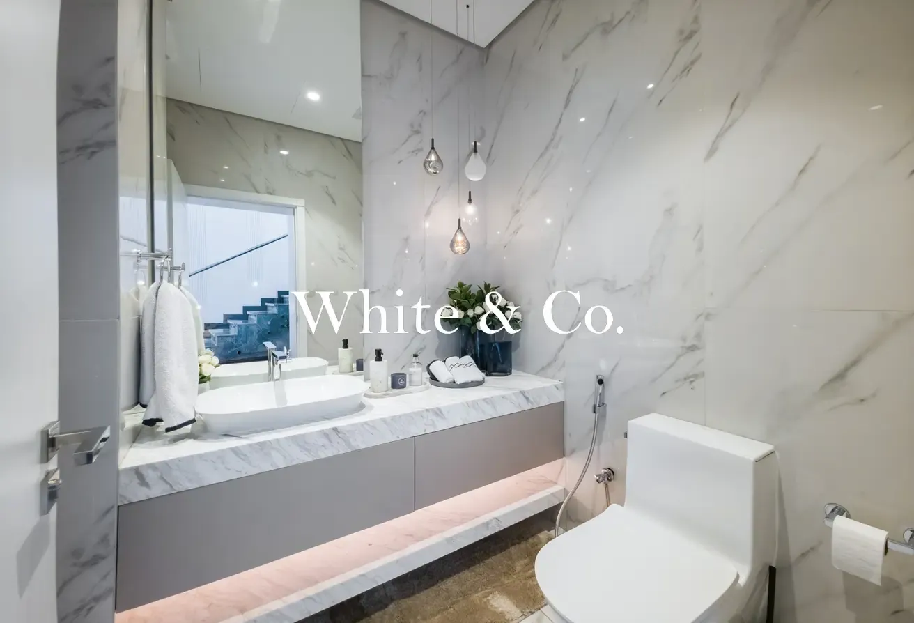 The Collection | Secluded Location | 4 bed