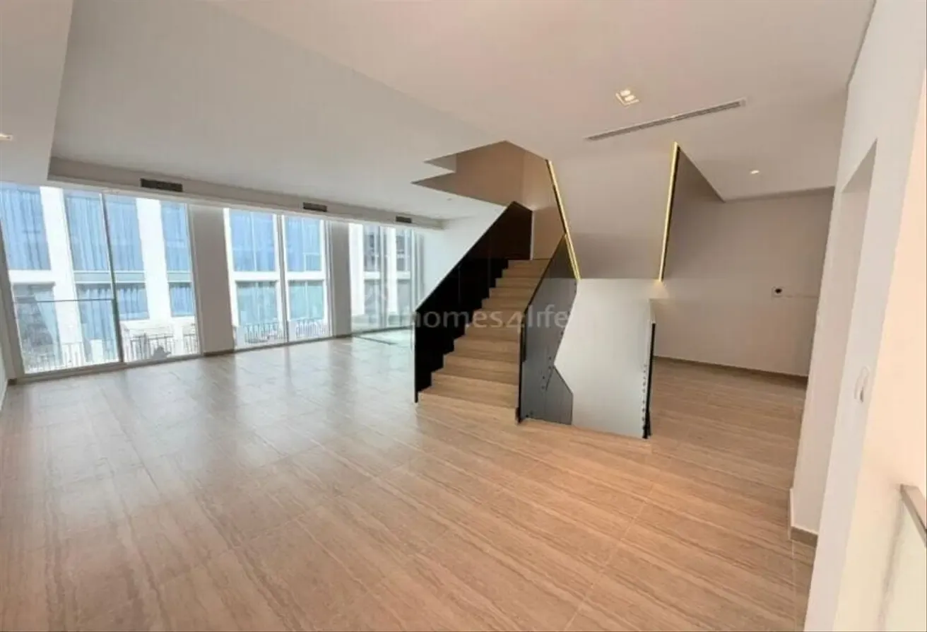4BR | Modern Elegance | Spacious | Nature-Focused