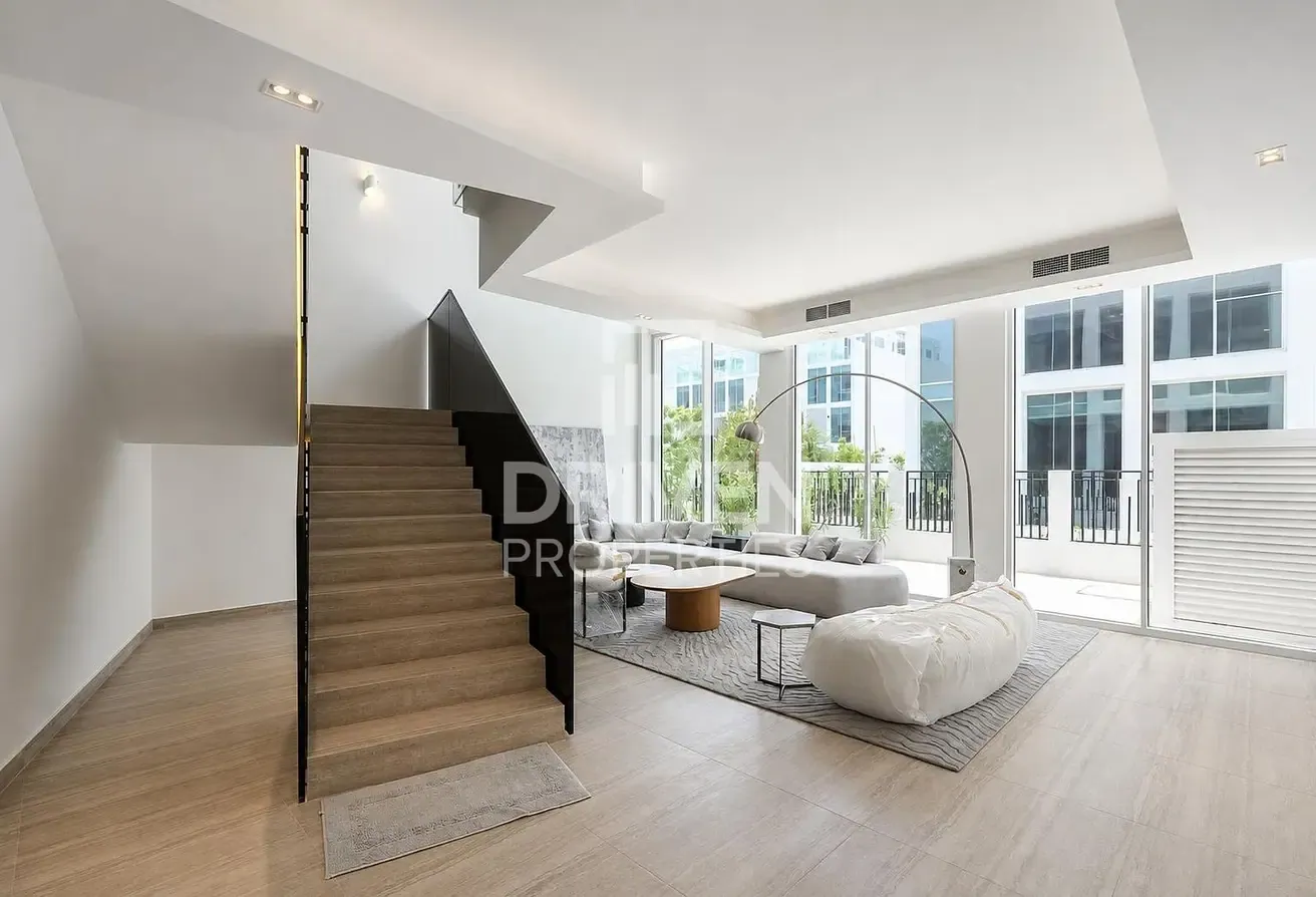 Corner Type D | Large Plot | Private Pool