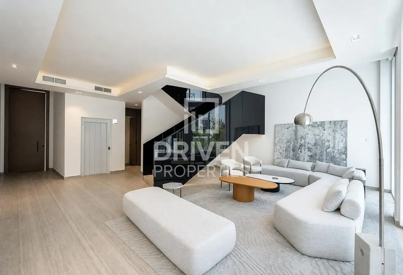 Corner Type D | Large Plot | Private Pool