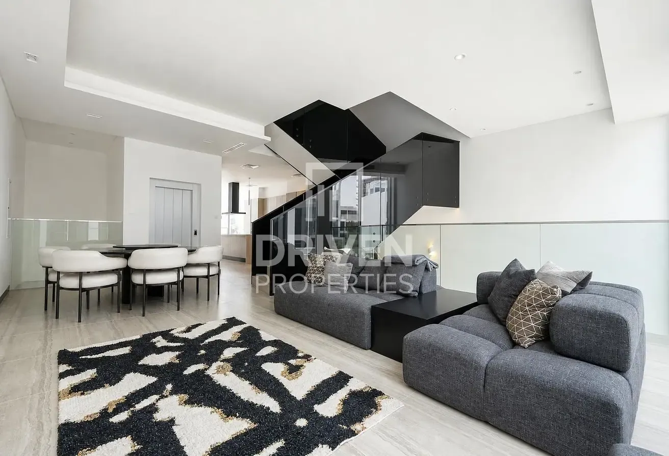 Corner Type D | Large Plot | Private Pool