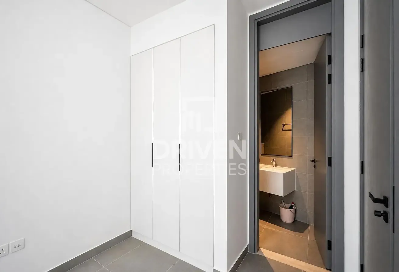 Corner Type D | Large Plot | Private Pool