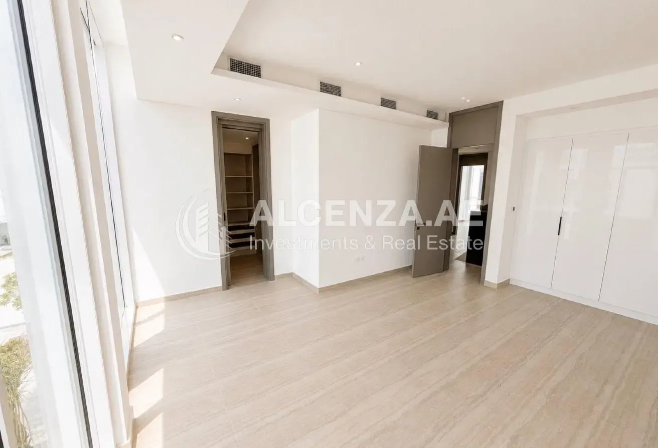 2 Months Free | Next to Lagoon | L-Shape Backyard